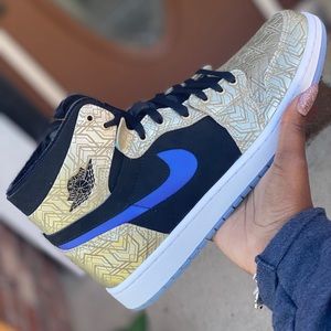 BRAND NEW MEN RETRO 1 - size 10.5